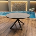 Mesa Vilaça Tampo em Alumínio Pés em X 120cm Diâmetro