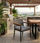 Cadeira Camila em Corda N&aacute;utica com Bra&ccedil;o com Estofado Alto